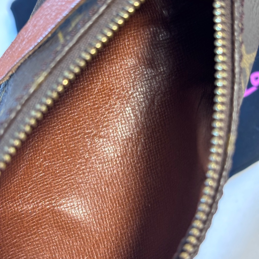 Baby Louis Vuitton Monogram Papillon - Picture 6 of 8
